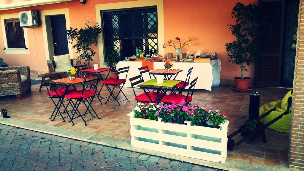 Villa Elegance Ladispoli Exteriör bild